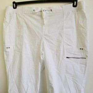 Lane Bryant White Totally Cropped Pants Size 28